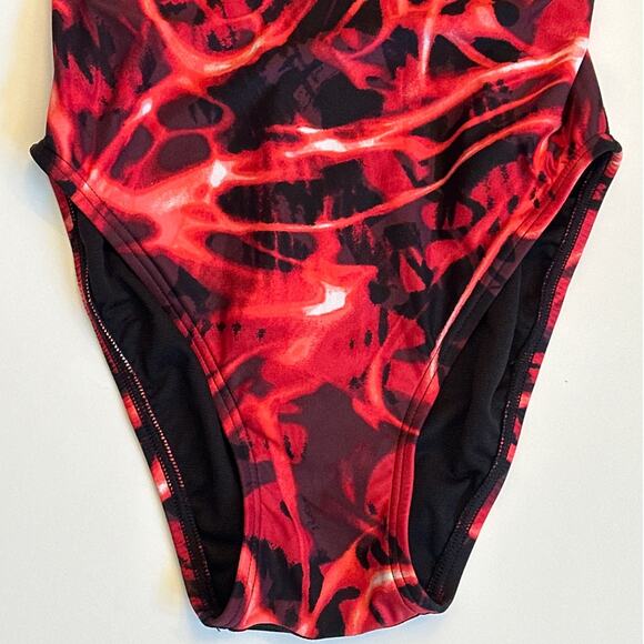 TYR Women's Durafast Lite Maxfit Swimsuit Electro Red Sz 32 /M Colorful Athletic - Picture 3 of 8